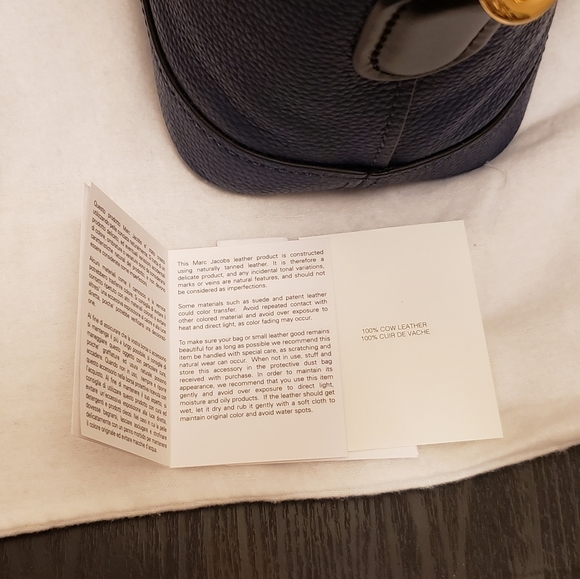 Marc Jacobs Turn-lock Leather Duffel Satchel - Picture 11 of 12